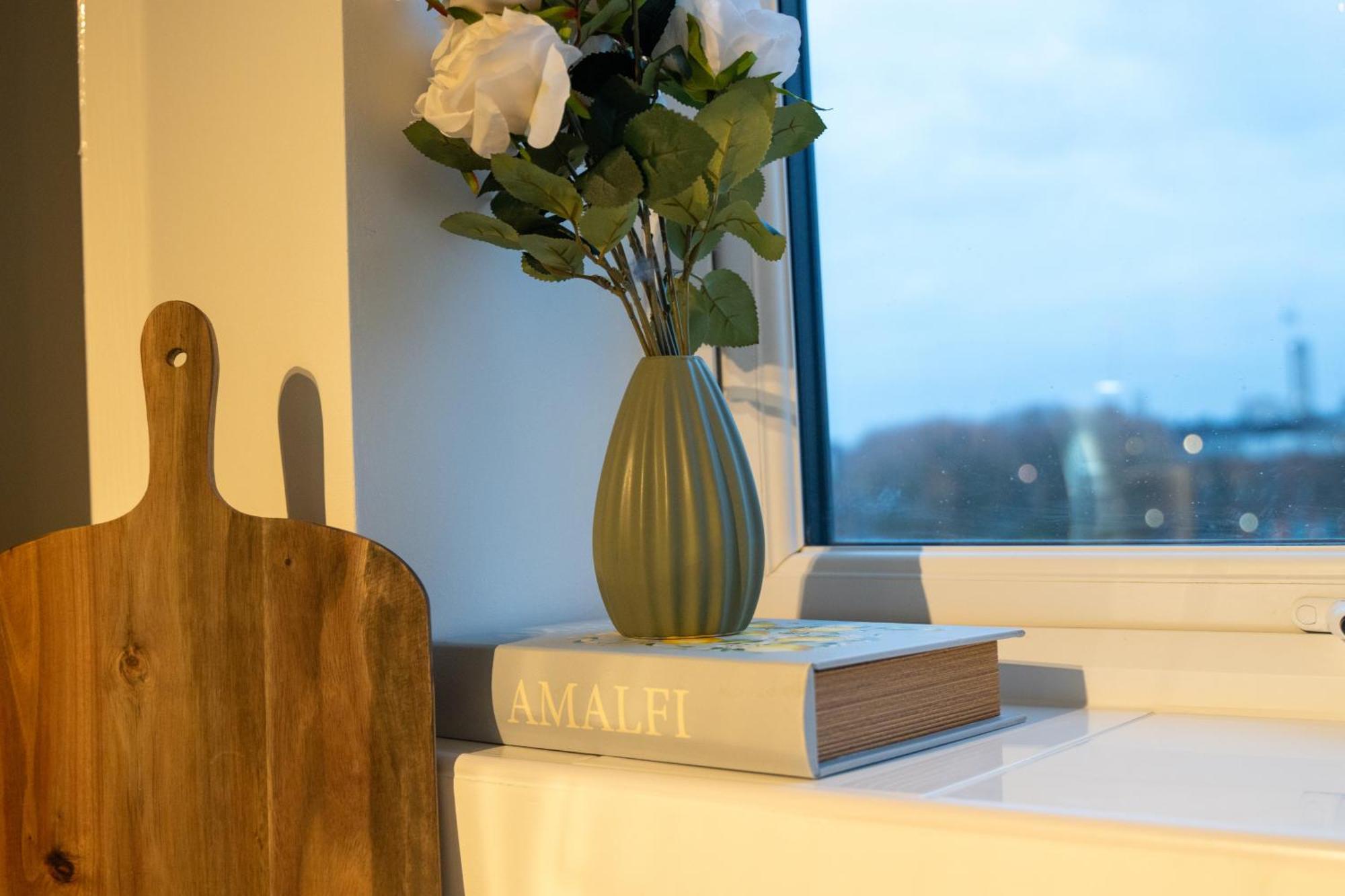 Glory Homes- Centre , Sleeps 7 With Parking & Wifi Birmingham
