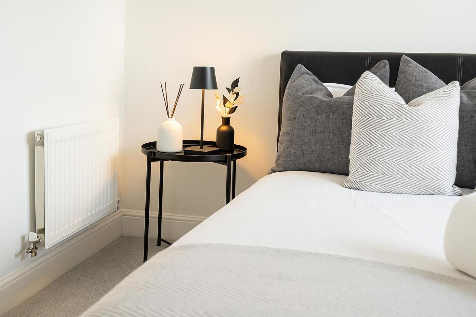 Glory Homes- Centre , Sleeps 7 With Parking & Wifi Apartment Birmingham